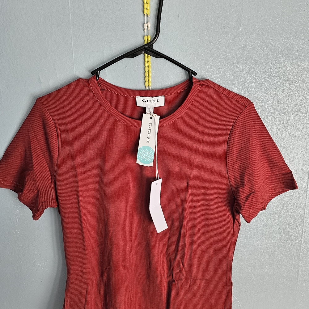 Gilli Women's Scarlet Top